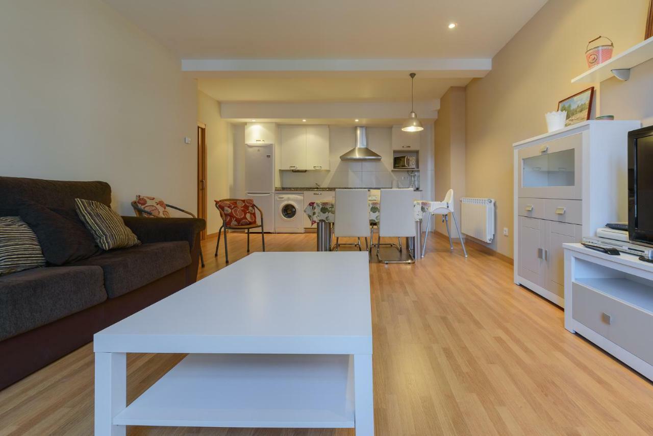 Mirando Llanes A B C Apartman Kültér fotó